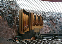 Церковь Темппелиаукион в скале в Хельсинки